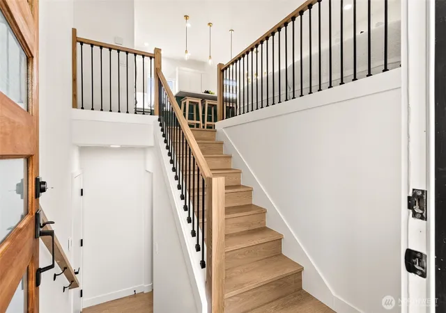 Photo 4 of Single family home for sale at 14231 41St Dr Se, Bothell, WA 98012 | MLS# NWM2574783 | Listing updated on 2026-09-17