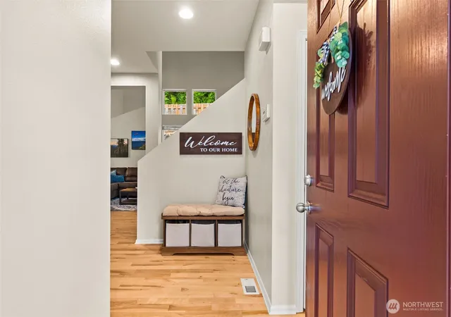 Photo 3 of Single family home for sale at 796 Fenway Ln Sw, Olympia, WA 98512 | MLS# NWM2574862 | Listing updated on 2026-09-25