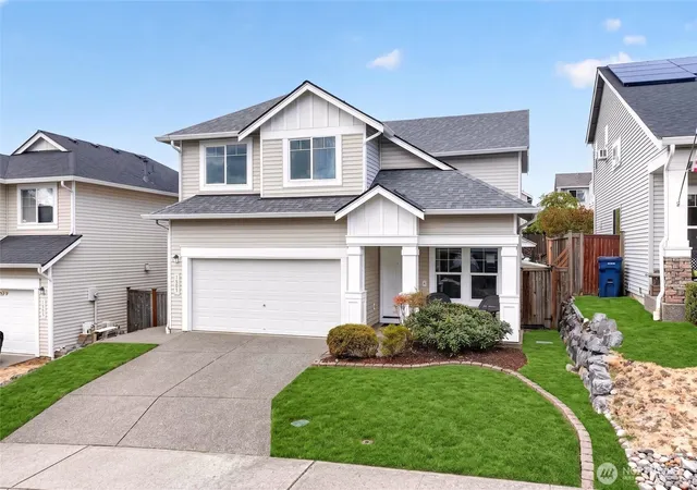 Photo 3 of Single family home for sale at 1505 66th Street Se, Auburn, WA 98092 | MLS# NWM2574918 | Listing updated on 2026-09-29