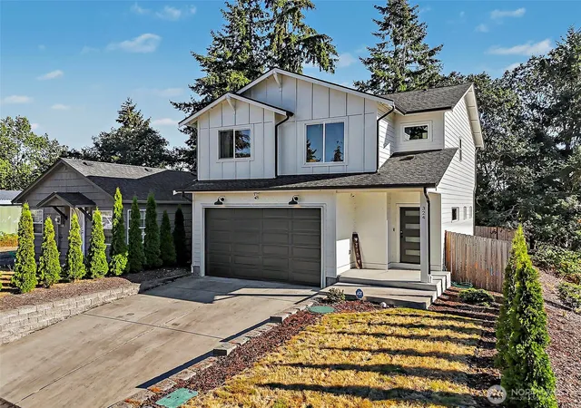 Photo 2 of Single family home for sale at 324 123rd St S, Tacoma, WA 98444 | MLS# NWM2575035 | Listing updated on 2026-10-01