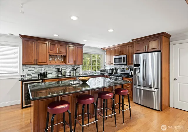 Photo 3 of Single family home for sale at 2627 205th Pl Sw, Lynnwood, WA 98036 | MLS# NWM2575536 | Listing updated on 2026-09-25