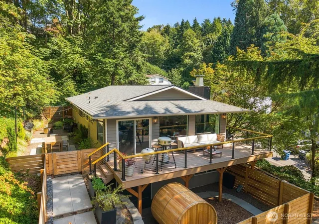 Photo 2 of Sale Pending at 13917 16th Place Sw, Burien, WA 98166 | MLS# NWM2576219 | Listing updated on 2026-09-22