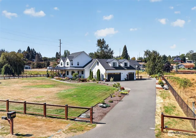 Photo 3 of Single family home for sale at 6230 33rd Street E, Tacoma, WA 98443 | MLS# NWM2576313 | Listing updated on 2026-09-30