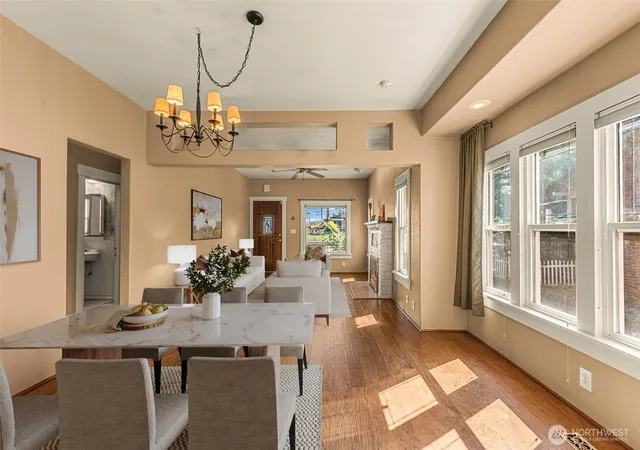 Photo 4 of Single family home for sale at 900 Okanogan Ave, Wenatchee, WA 98801 | MLS# NWM2576411 | Listing updated on 2026-09-29