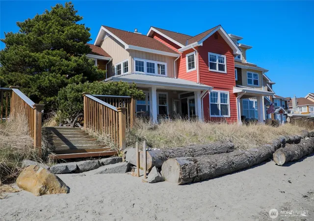 Photo 2 of Sale Pending at 16 Heron Rd, Port Ludlow, WA 98365 | MLS# NWM2576420 | Listing updated on 2026-09-25