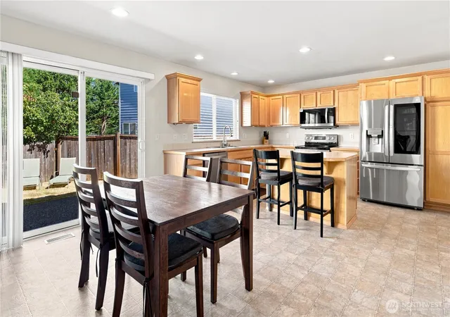Photo 4 of Single family home for sale at 14300 SE 282nd Street, Kent, WA 98042 | MLS# NWM2576546 | Listing updated on 2026-09-27