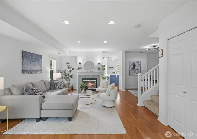 Photo 2 of Townhouse for sale at 11613 Grove Dr, Mukilteo, WA 98275 | MLS# NWM2576608 | Listing updated on 2026-09-25