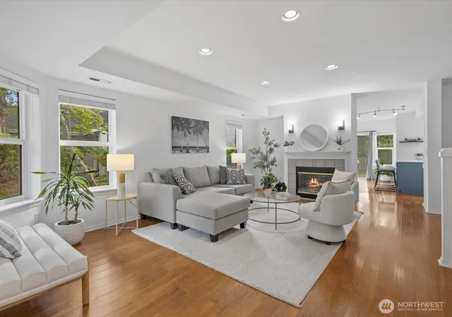 Photo 3 of Townhouse for sale at 11613 Grove Dr, Mukilteo, WA 98275 | MLS# NWM2576608 | Listing updated on 2026-09-25