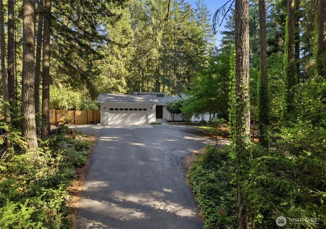 Photo 1 of Single family home for sale at 11606 Creviston Dr Nw, Gig Harbor, WA 98329 | MLS# NWM2576625 | Listing updated on 2026-10-14