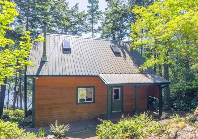 Photo 2 of Single family home for sale at 757 Ferry Rd, Lopez Island, WA 98261 | MLS# NWM2576706 | Listing updated on 2026-10-06