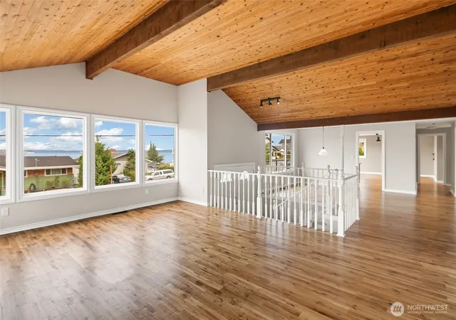 Photo 4 of Sale Pending at 955 2nd Street, Mukilteo, WA 98275 | MLS# NWM2576891 | Listing updated on 2026-09-27