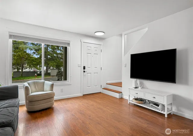Photo 3 of Townhouse for sale at 4245 Wintergreen Ln #113, Bellingham, WA 98226 | MLS# NWM2576901 | Listing updated on 2026-09-21