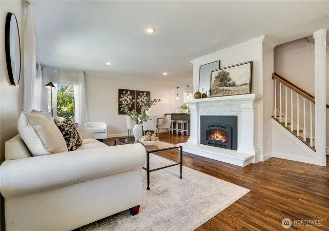 Photo 3 of Pending - Backup Offer Requested at 3307 Heather Pl W, University Place, WA 98466 | MLS# NWM2576915 | Listing updated on 2026-09-18