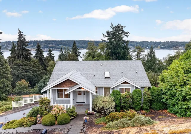 Photo 1 of Single family home for sale at 13204 Emerald Dr Nw, Gig Harbor, WA 98329 | MLS# NWM2576958 | Listing updated on 2026-09-28