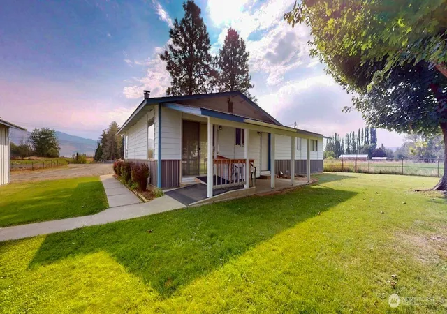 Photo 3 of Sale Pending at 193 Robinson Cyn Rd, Omak, WA 98841 | MLS# NWM2576976 | Listing updated on 2026-09-17