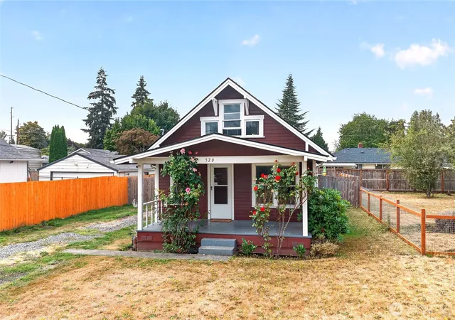 Photo 2 of Sale Pending at 520 12th Street Se, Puyallup, WA 98372 | MLS# NWM2576979 | Listing updated on 2026-09-24