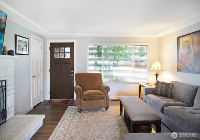 Photo 3 of Sale Pending at 1209 10th Avenue SE, Puyallup, WA 98372 | MLS# NWM2577203 | Listing updated on 2026-09-08
