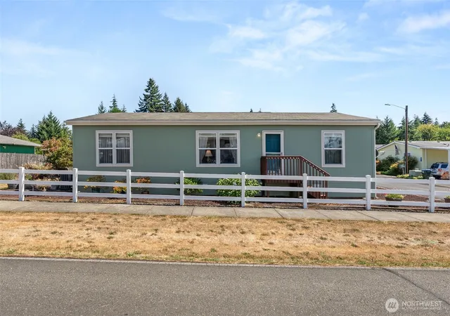 Photo 1 of Manufactured home for sale at 222 Maple Ave Nw #34, Napavine, WA 98565 | MLS# NWM2577205 | Listing updated on 2026-09-21