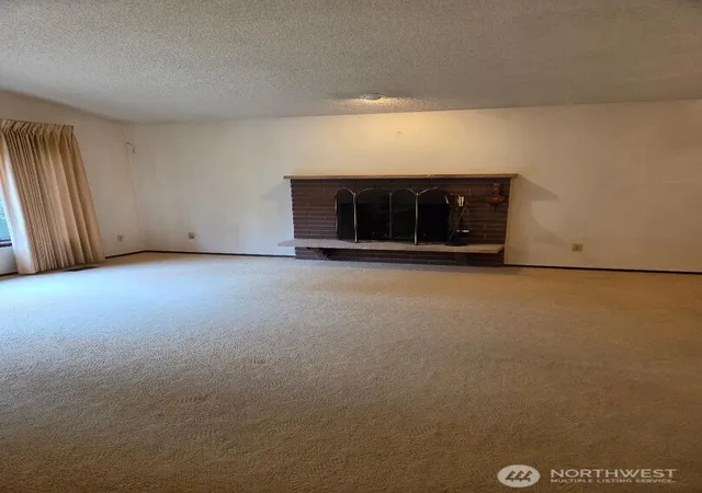 Photo 2 of Sale Pending at 7514 Locust Ave E, Bonney Lake, WA 98391 | MLS# NWM2577244 | Listing updated on 2026-09-23