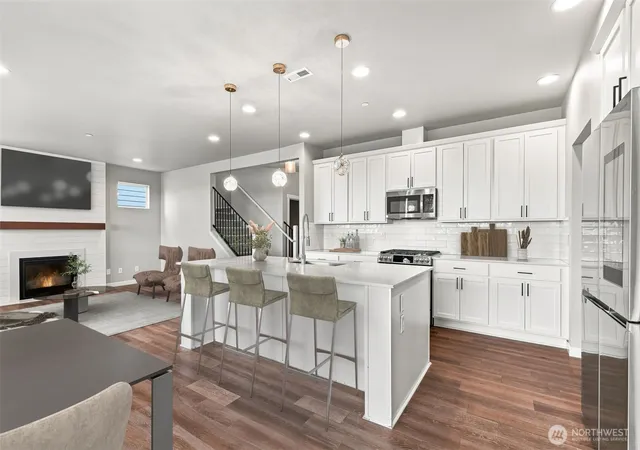 Photo 3 of Single family home for sale at 9322 76th Avenue NE, Marysville, WA 98270 | MLS# NWM2577368 | Listing updated on 2026-09-25