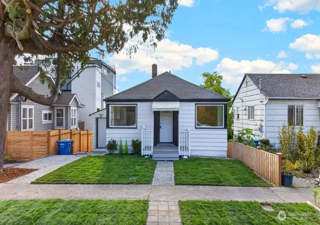 Photo 1 of Single family home for sale at 5561 23rd Avenue S, Seattle, WA 98108 | MLS# NWM2577508 | Listing updated on 2026-09-25