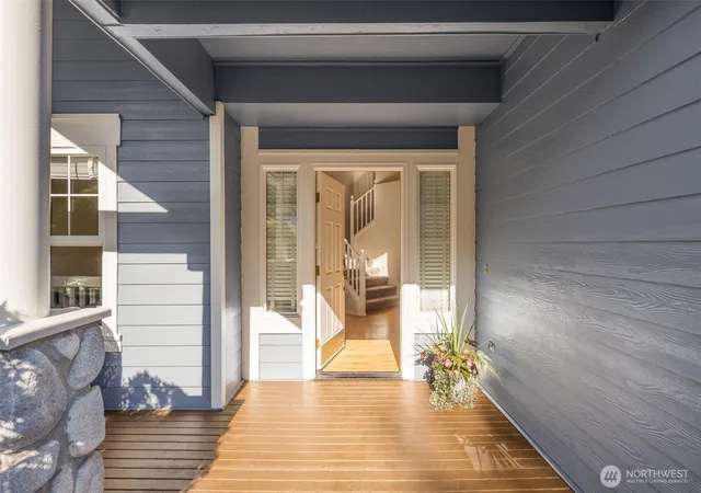 Photo 3 of Single family home for sale at 10108 186th Court NE, Redmond, WA 98052 | MLS# NWM2577785 | Listing updated on 2026-10-01