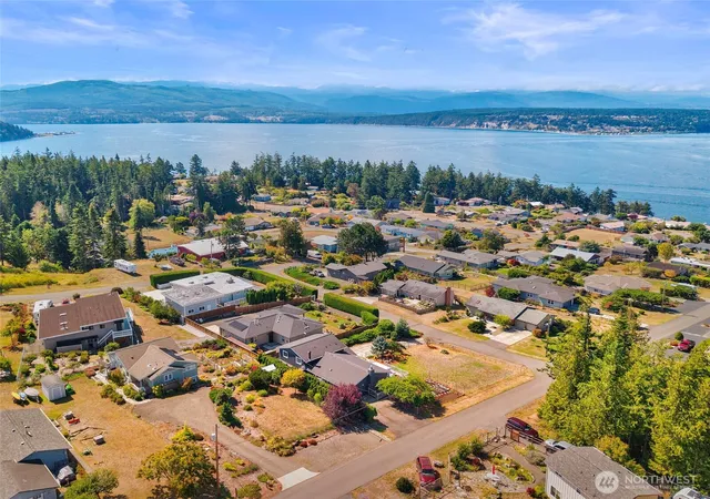 Photo 3 of Single family home for sale at 150 N Rhododendron Dr, Port Townsend, WA 98368 | MLS# NWM2577843 | Listing updated on 2026-09-25