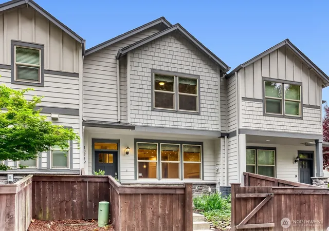 Photo 2 of Townhouse for sale at 13742 Nw 7th Avenue, Vancouver, WA 98685 | MLS# NWM2577893 | Listing updated on 2026-10-02
