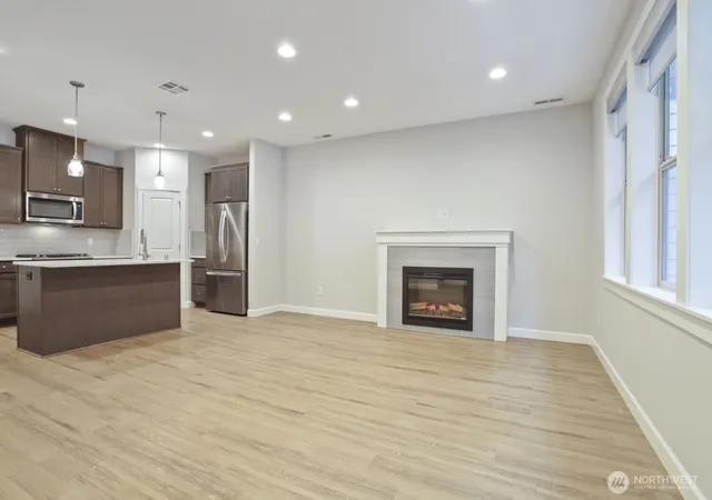 Photo 4 of Townhouse for sale at 13742 NW 7th Avenue, Vancouver, WA 98685 | MLS# NWM2577893 | Listing updated on 2026-10-02