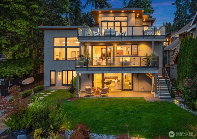 Photo 3 of Single family home for sale at 13031 Holmes Point Dr Ne, Kirkland, WA 98034 | MLS# NWM2578061 | Listing updated on 2026-09-30