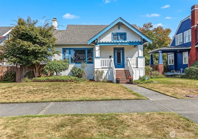 Photo 1 of Single family home for sale at 1010 Rucker Ave, Everett, WA 98201 | MLS# NWM2578103 | Listing updated on 2026-09-30