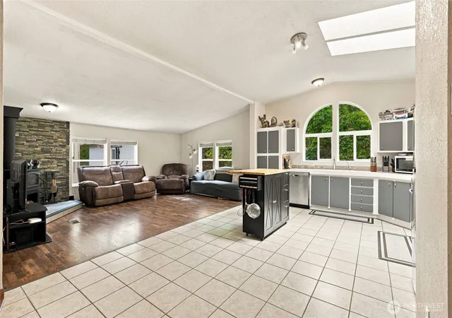 Photo 3 of Manufactured home for sale at 665 Awa Ln, Camano Island, WA 98282 | MLS# NWM2578142 | Listing updated on 2026-10-02