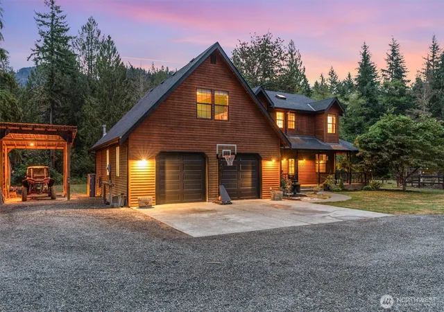 Photo 3 of Single family home for sale at 38900 310th Avenue Se, Enumclaw, WA 98022 | MLS# NWM2578573 | Listing updated on 2026-09-25
