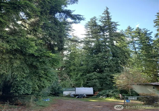 Photo 3 of Manufactured home for sale at 3305 180th Street Ne, Arlington, WA 98223 | MLS# NWM2578619 | Listing updated on 2026-10-01