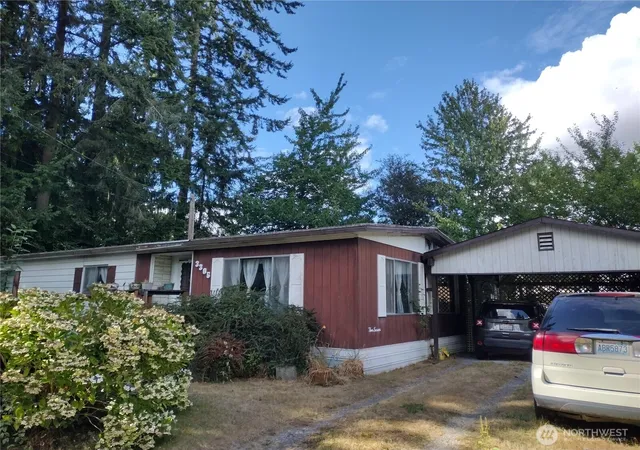 Photo 4 of Manufactured home for sale at 3305 180th Street NE, Arlington, WA 98223 | MLS# NWM2578619 | Listing updated on 2026-10-01