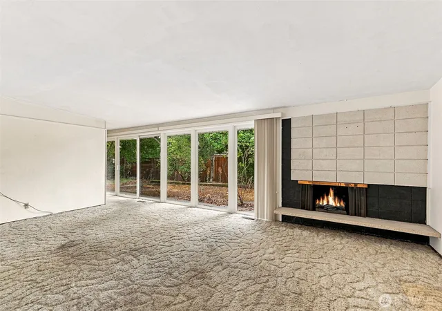 Photo 4 of Single family home for sale at 15427 SE 9th Street, Bellevue, WA 98007 | MLS# NWM2578647 | Listing updated on 2026-10-01