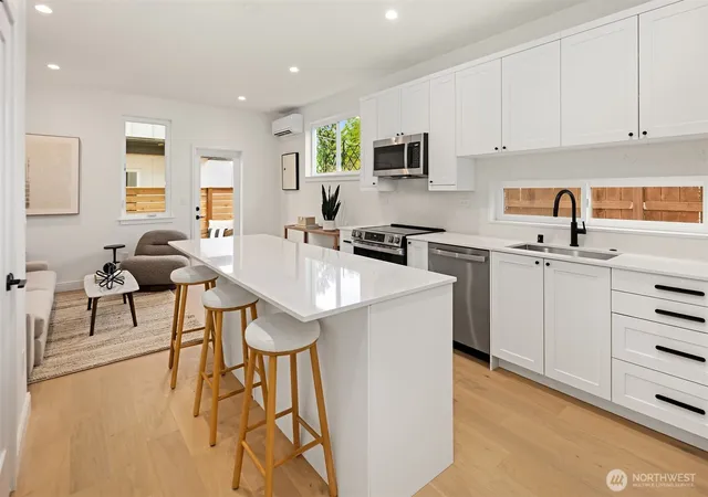 Photo 4 of Single family home for sale at 9004 5th Avenue S, Seattle, WA 98108 | MLS# NWM2578723 | Listing updated on 2026-10-01