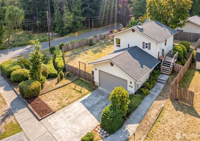 Photo 1 of Sale Pending at 3755 Brownsville Dr, Bellingham, WA 98226 | MLS# NWM2578842 | Listing updated on 2026-10-01