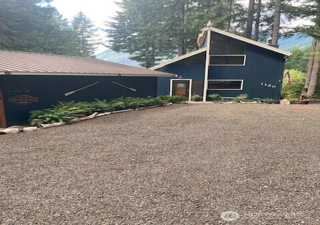 Photo 2 of Single family home for sale at 1120 N Potlatch Dr, Hoodsport, WA 98548 | MLS# NWM2578954 | Listing updated on 2026-09-25