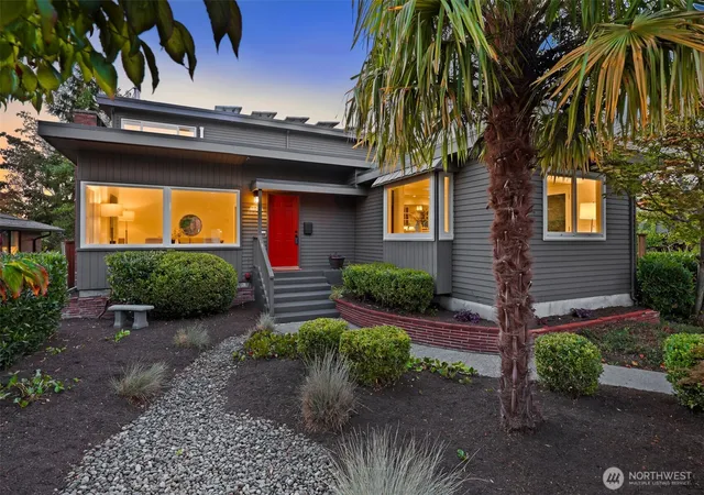 Photo 2 of Single family home for sale at 4123 55th Avenue Sw, Seattle, WA 98116 | MLS# NWM2579026 | Listing updated on 2026-10-01