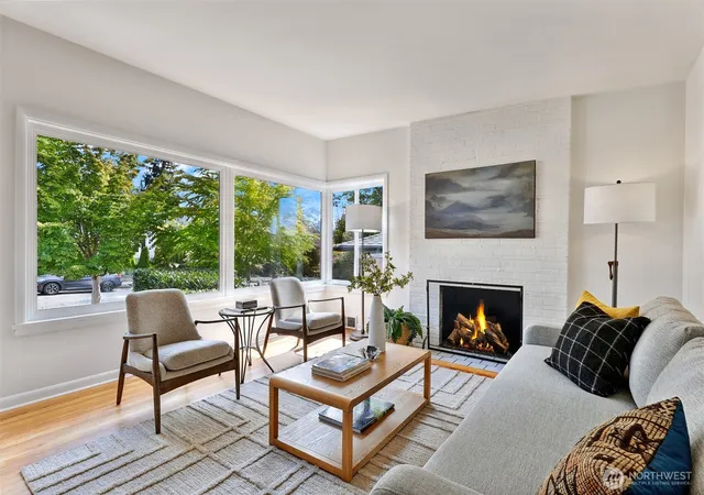 Photo 3 of Single family home for sale at 4123 55th Avenue Sw, Seattle, WA 98116 | MLS# NWM2579026 | Listing updated on 2026-10-01