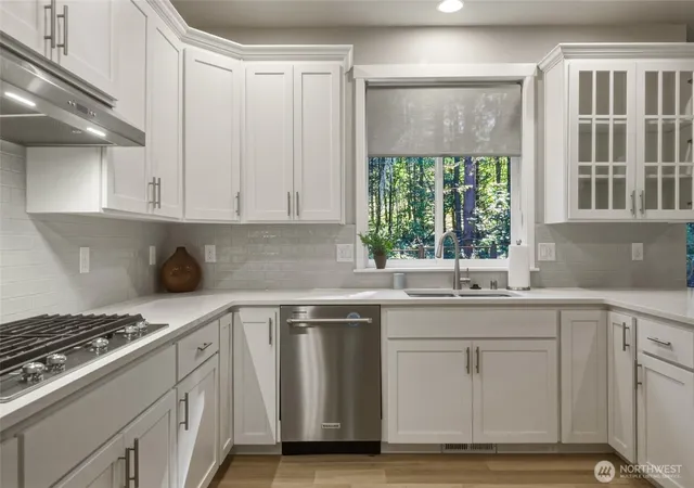 Photo 3 of Single family home for sale at 10645 Katieann Ln SE, Olympia, WA 98513 | MLS# NWM2579122 | Listing updated on 2026-09-29