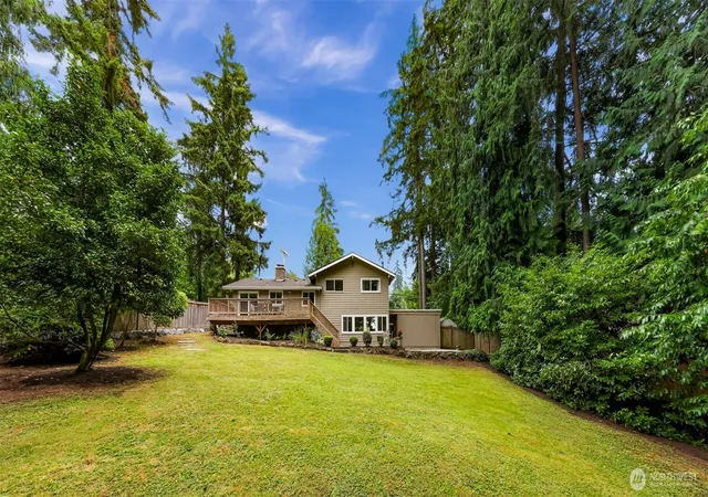 Photo 3 of Single family home for sale at 19115 104th Avenue NE, Bothell, WA 98011 | MLS# NWM2579186 | Listing updated on 2026-09-29