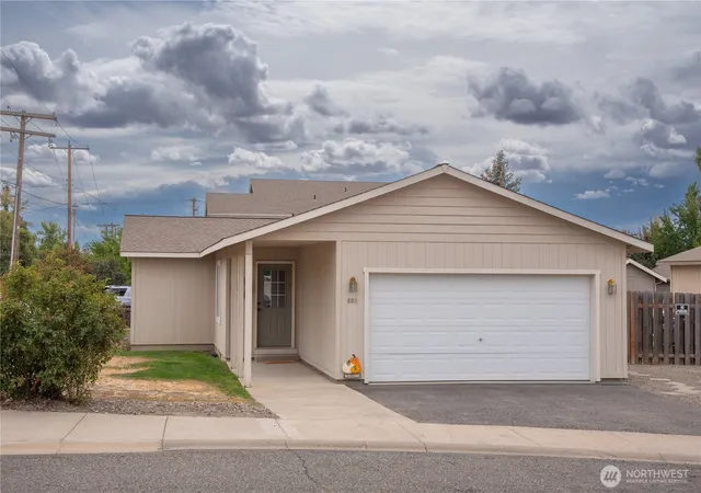 Photo 1 of Single family home for sale at 608 E Remington Dr, Ellensburg, WA 98926 | MLS# NWM2579323 | Listing updated on 2026-10-01
