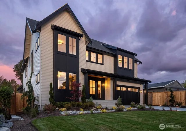 Photo 2 of Single family home for sale at 8040 Forest Dr Ne, Seattle, WA 98115 | MLS# NWM2579453 | Listing updated on 2026-09-23