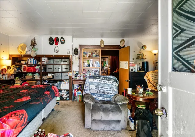 Photo 2 of Sale Pending at 1225 Wheeler Ave, Hoquiam, WA 98550 | MLS# NWM2579456 | Listing updated on 2026-09-25