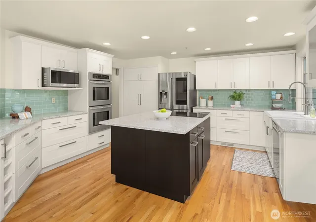 Photo 2 of Single family home for sale at 14220 Se 77th Street, Newcastle, WA 98059 | MLS# NWM2579469 | Listing updated on 2026-09-24