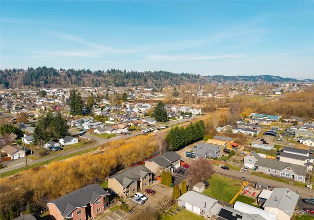 Photo 3 of Multi family home for sale at 201 2nd Place SE, Pacific, WA 98047 | MLS# NWM2579494 | Listing updated on 2026-09-25