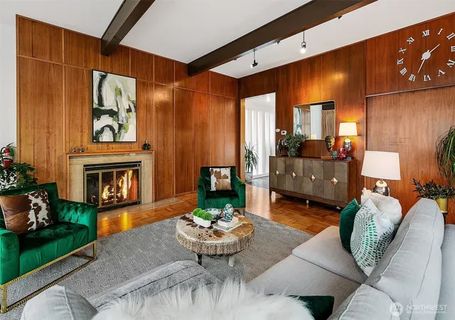 Photo 4 of Single family home for sale at 4221 W Armour St, Seattle, WA 98199 | MLS# NWM2579527 | Listing updated on 2026-09-30