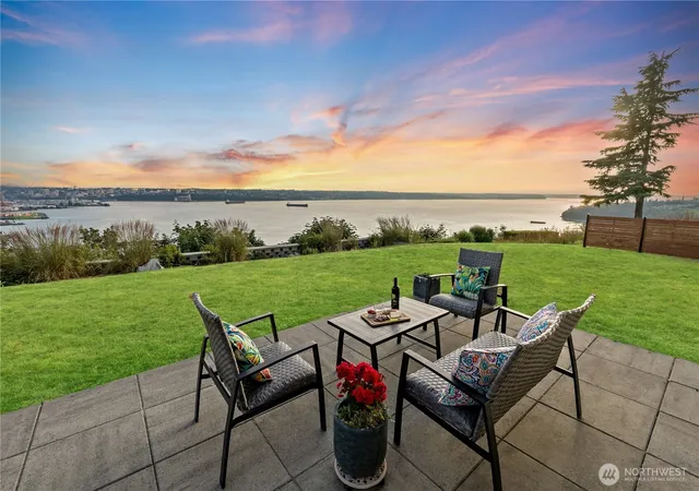 Photo 1 of Single family home for sale at 2040 Browns Point Blvd, Tacoma, WA 98422 | MLS# NWM2579532 | Listing updated on 2026-09-23